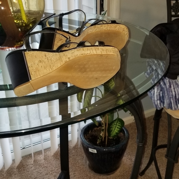 Antonio's Melani Wedges - Picture 3 of 4